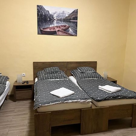 Helga Apartman Makó Εξωτερικό φωτογραφία