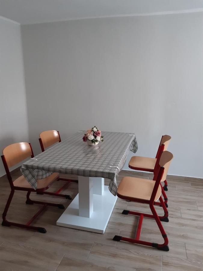 Helga Apartman Makó Εξωτερικό φωτογραφία