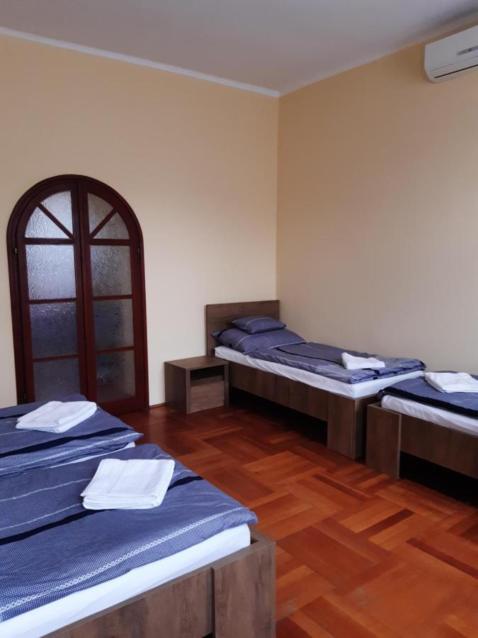 Helga Apartman Makó Εξωτερικό φωτογραφία