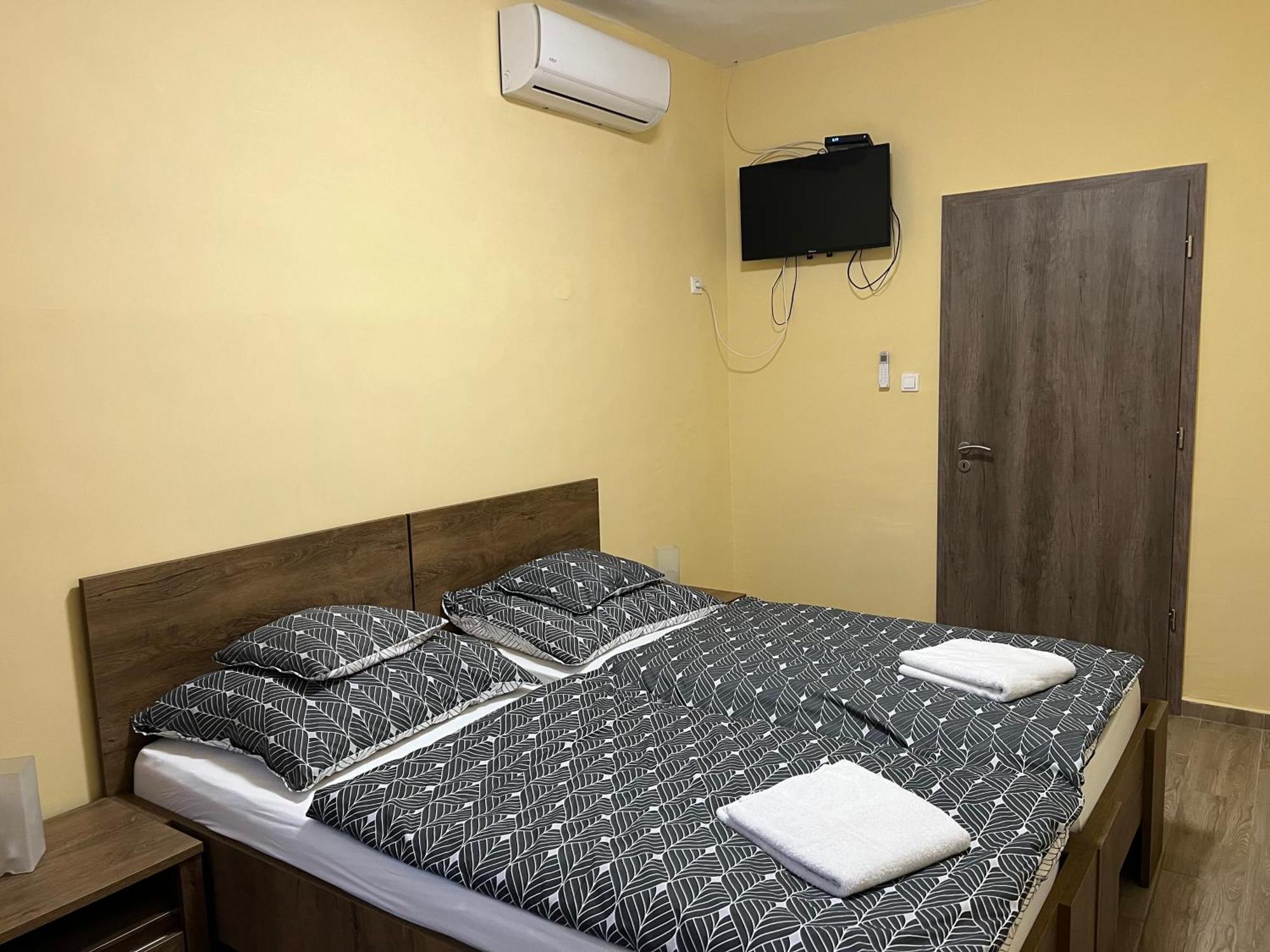Helga Apartman Makó Εξωτερικό φωτογραφία