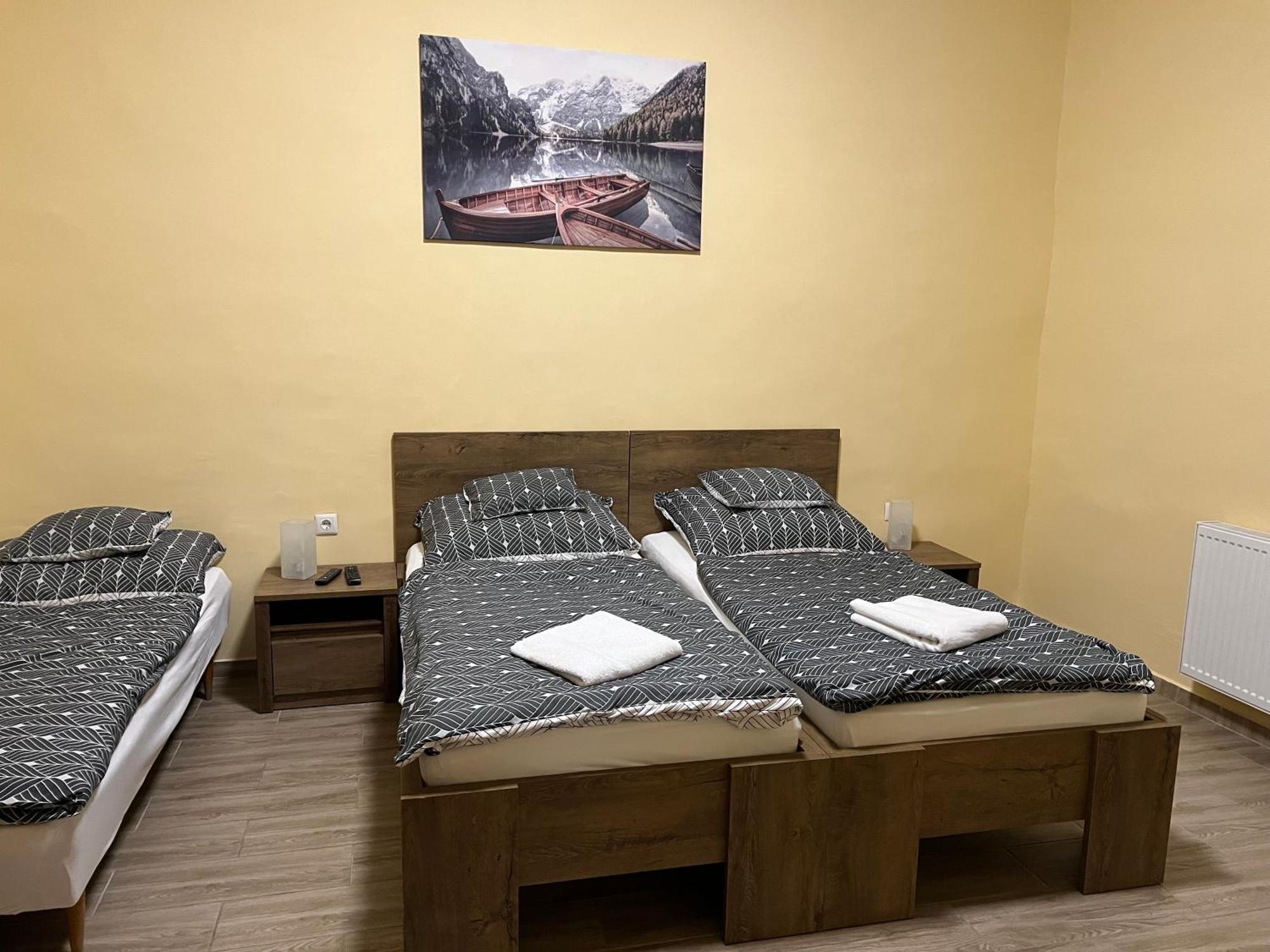 Helga Apartman Makó Εξωτερικό φωτογραφία