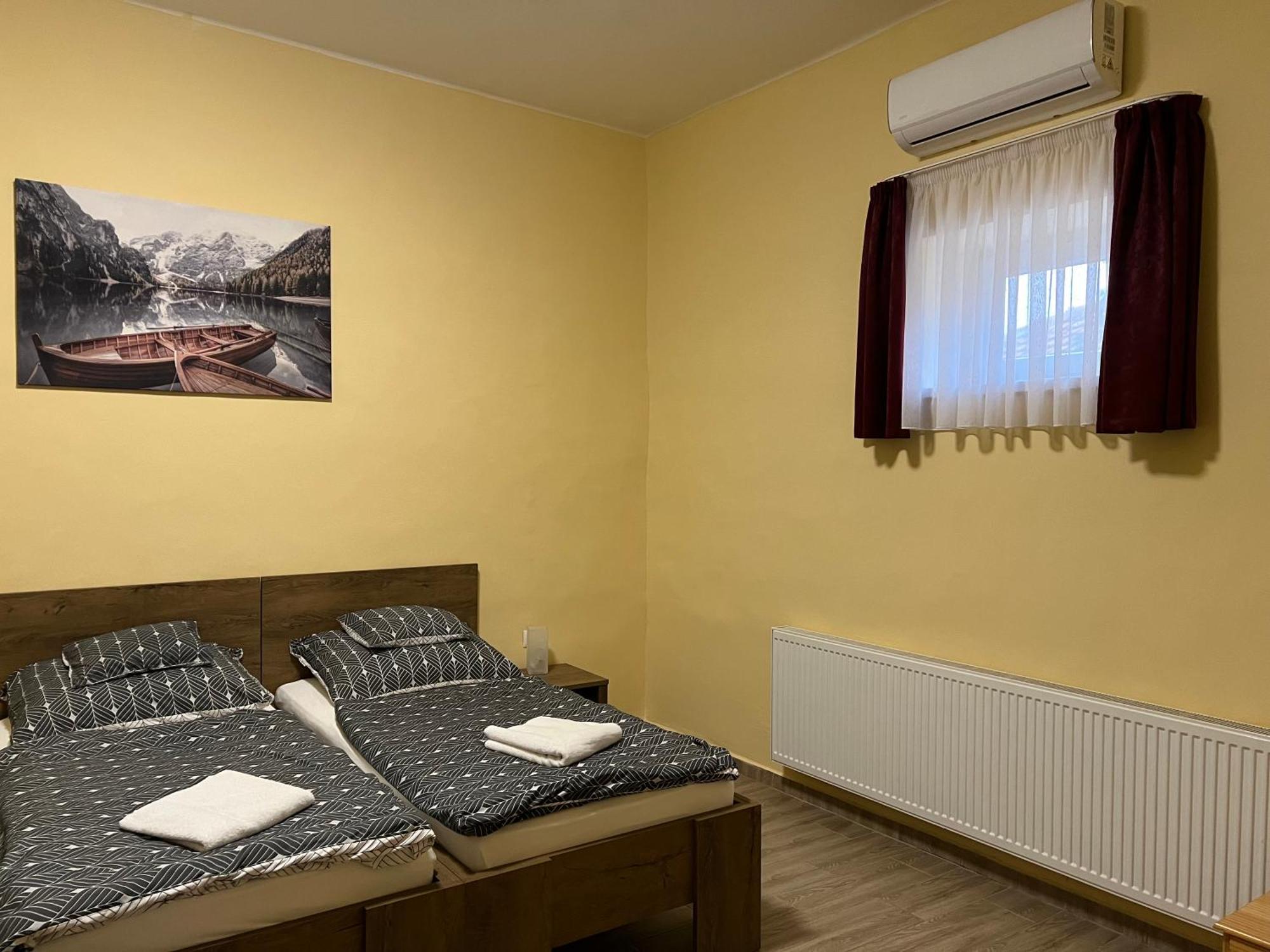 Helga Apartman Makó Εξωτερικό φωτογραφία